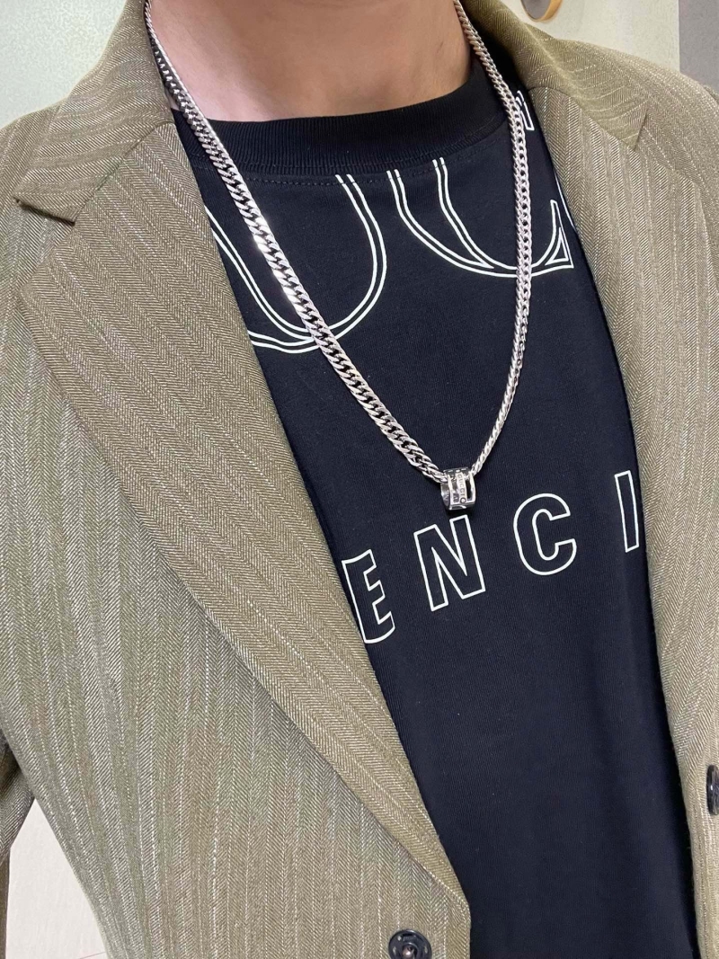 Gvc*1 necklaces